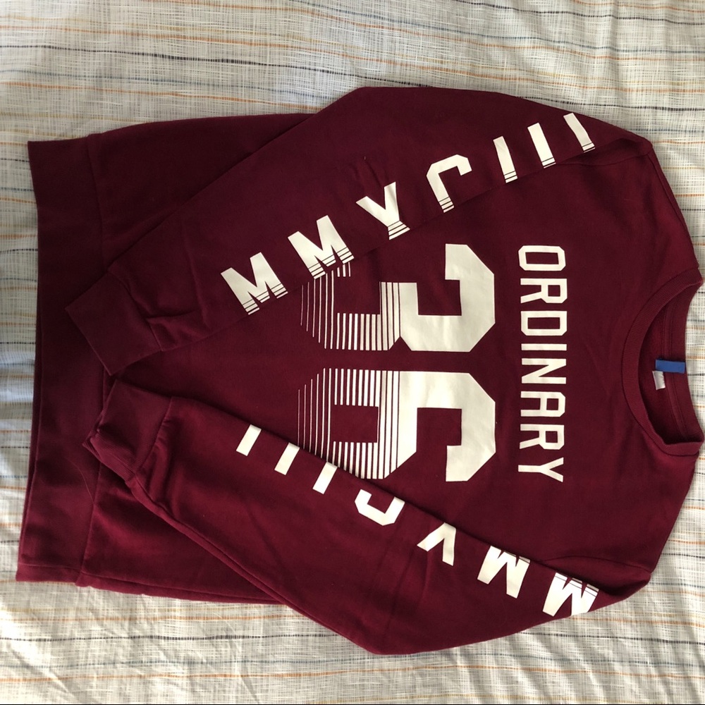 H&M “ordinary” Long Sleeve Sweatshirt